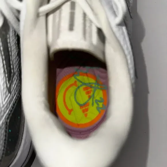 Adidas ID1664 adizero PureHustle 3 Sis B Women sz 9 Metal Baseball Cleat White - Picture 11 of 12